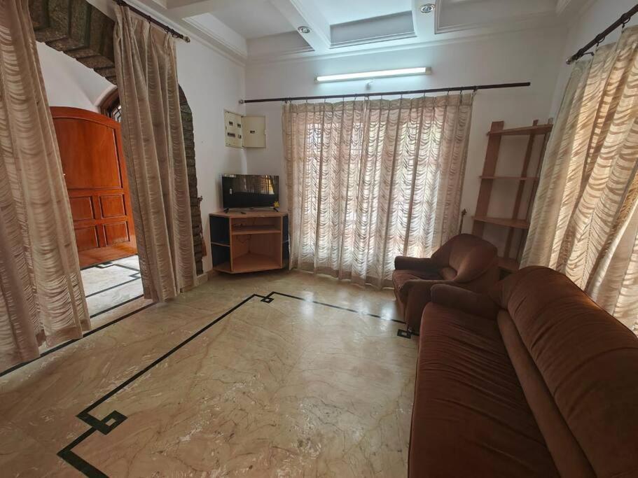 Waterfall Villa - 4Bhk Mysuru Zewnętrze zdjęcie